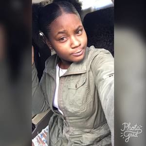 Meet your Posher, Mya